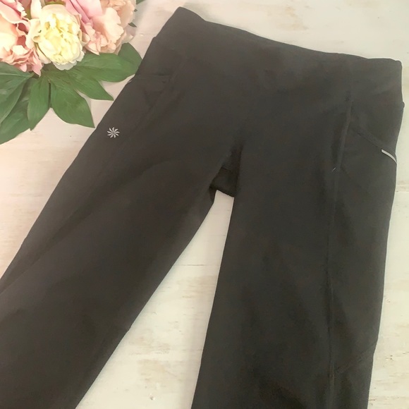 Athleta Other - Athleta Girl Mid Rise Black Crop Legging Size 14